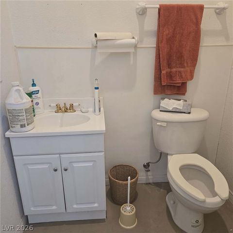 4755 North Grand Canyon Drive, Las Vegas, NV 89129