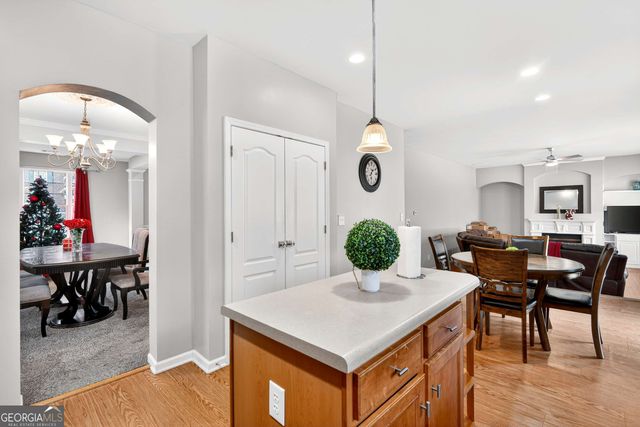 5625 Jamerson Drive, Atlanta, GA 30349