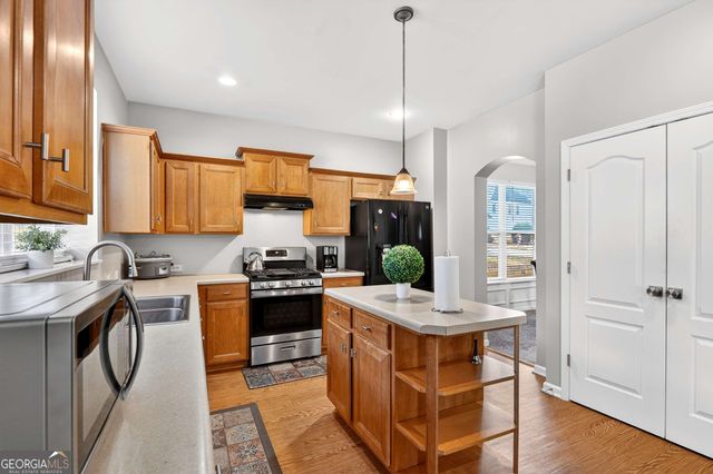 5625 Jamerson Drive, Atlanta, GA 30349