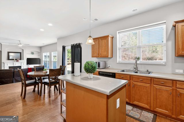 5625 Jamerson Drive, Atlanta, GA 30349