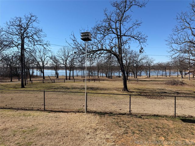 114996 S 4212 Road, Eufaula, OK 74432