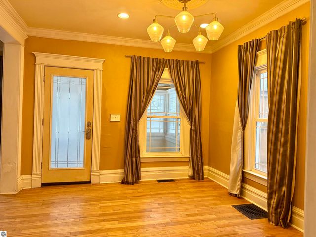 803 Cass Street, Traverse City, MI 49684