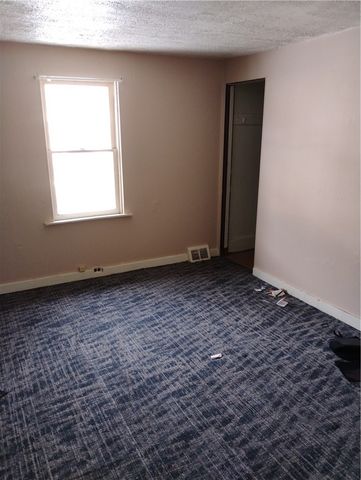 132 Leneake Street, Turtle Creek, PA 15145