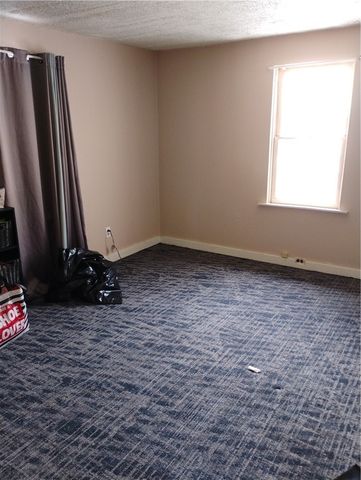 132 Leneake Street, Turtle Creek, PA 15145