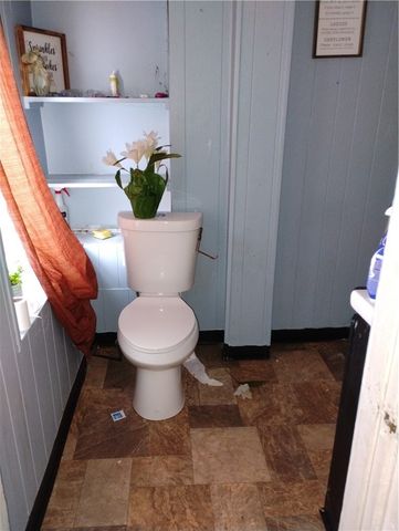 132 Leneake Street, Turtle Creek, PA 15145