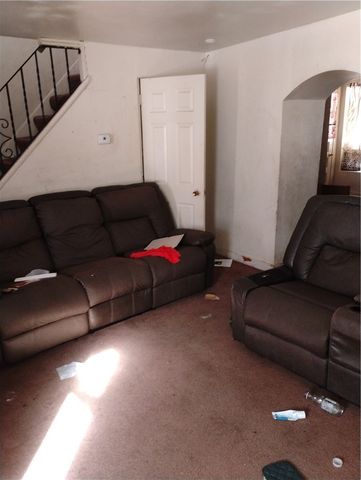 132 Leneake Street, Turtle Creek, PA 15145