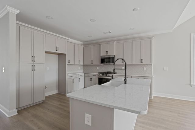 1 Wappoo Trace Lane, Summerville, SC 29486