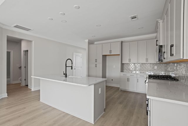 1 Wappoo Trace Lane, Summerville, SC 29486
