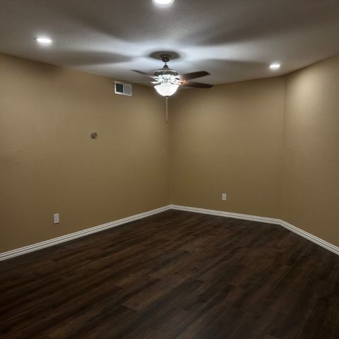 2314 Bamboo Drive I105, Arlington, TX 76006