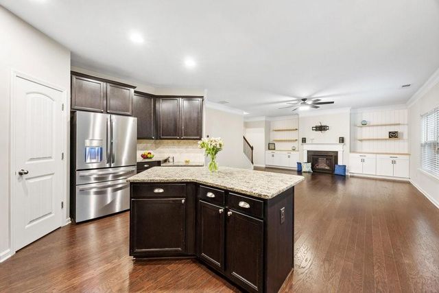 704 Wentworth Place, Woodstock, GA 30188