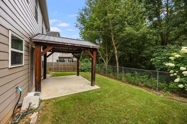 704 Wentworth Place, Woodstock, GA 30188