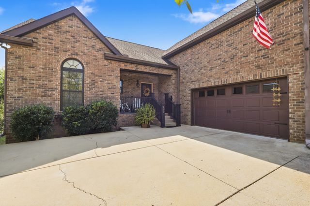 405 Tom Link Rd, Cottontown, TN 37048