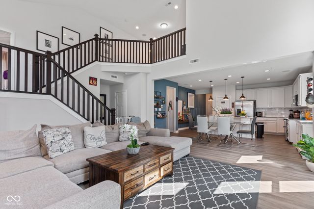 9426 Orchard Cove Drive, Indianapolis, IN 46239