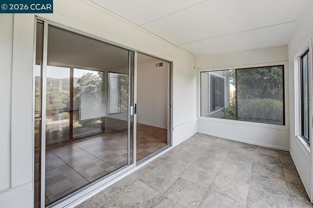 2549 Golden Rain Rd 2, Walnut Creek, CA 94595