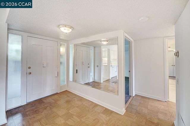 2549 Golden Rain Rd 2, Walnut Creek, CA 94595