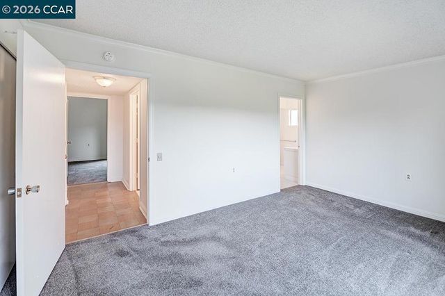 2549 Golden Rain Rd 2, Walnut Creek, CA 94595