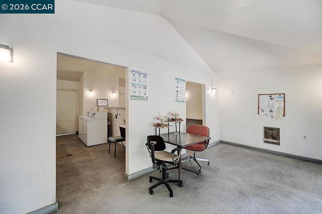 2549 Golden Rain Rd 2, Walnut Creek, CA 94595