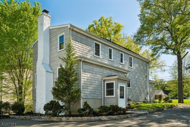 186 W Northfield Rd, Livingston Twp., NJ 07039