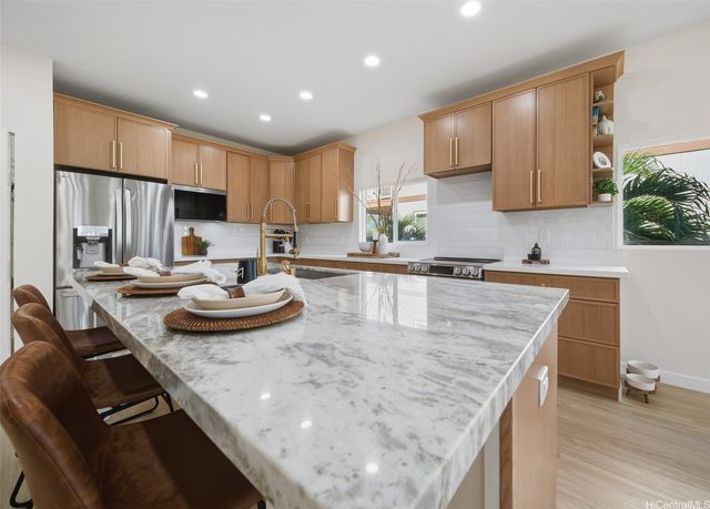 87-134 Makona Street, Waianae, HI 96792