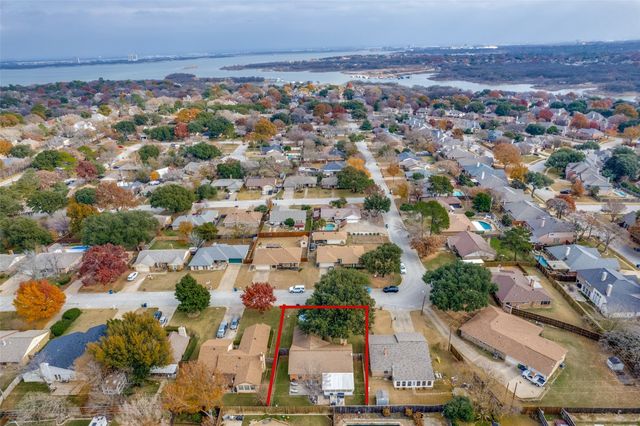 2907 Kimberly Drive, Grapevine, TX 76051