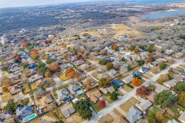 2907 Kimberly Drive, Grapevine, TX 76051