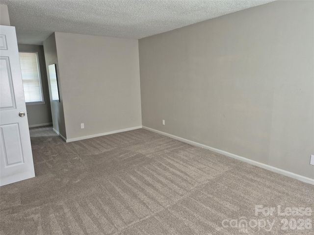 8205 Eveningwood Court, Charlotte, NC 28226