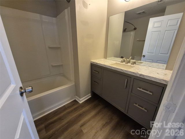 8205 Eveningwood Court, Charlotte, NC 28226