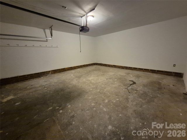 8205 Eveningwood Court, Charlotte, NC 28226