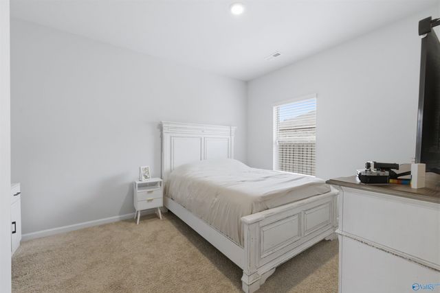 108 Cave Springs Circle, Owens Cross Roads, AL 35763