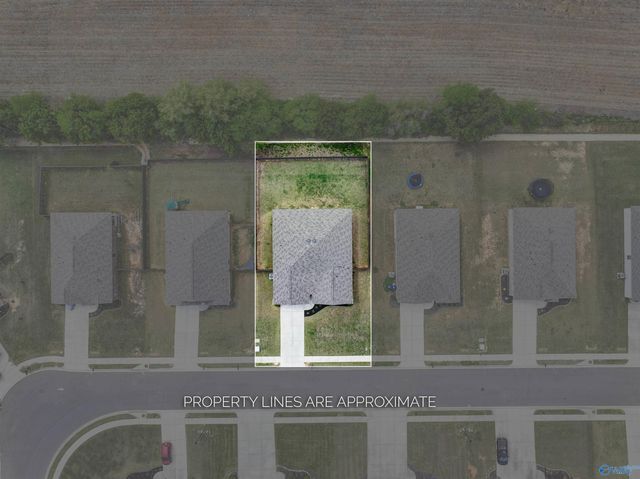 108 Cave Springs Circle, Owens Cross Roads, AL 35763