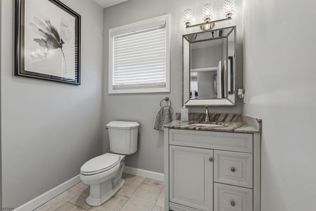 68 Arch St, Butler Boro, NJ 07405