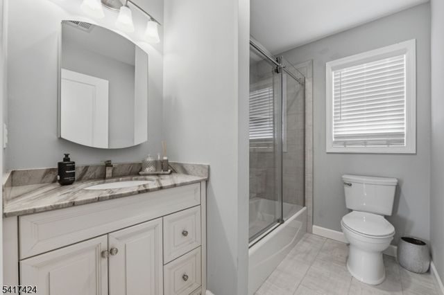 68 Arch St, Butler Boro, NJ 07405