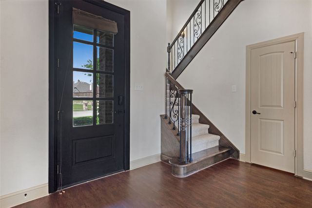 2058 Sundown Drive, Little Elm, TX 75068