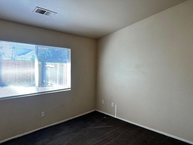 1662 Lever Blvd, Stockton, CA 95206