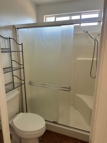 1662 Lever Blvd, Stockton, CA 95206