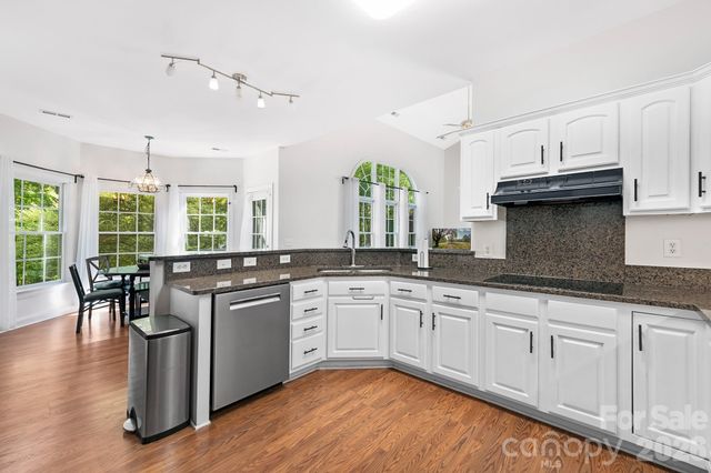 8908 Leinster Drive, Charlotte, NC 28277