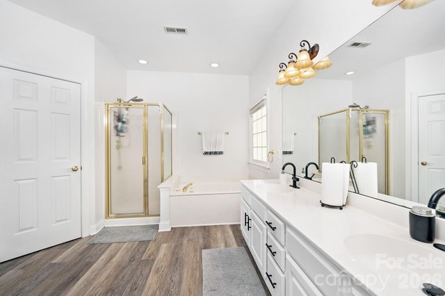 8908 Leinster Drive, Charlotte, NC 28277
