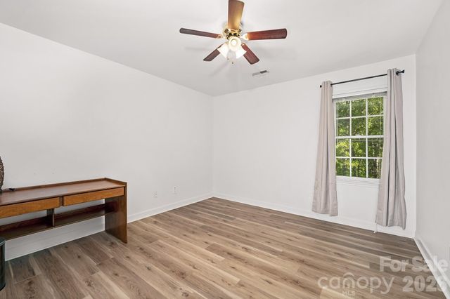 8908 Leinster Drive, Charlotte, NC 28277