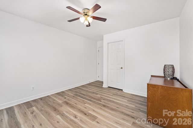 8908 Leinster Drive, Charlotte, NC 28277