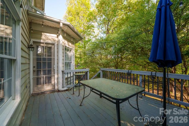 8908 Leinster Drive, Charlotte, NC 28277
