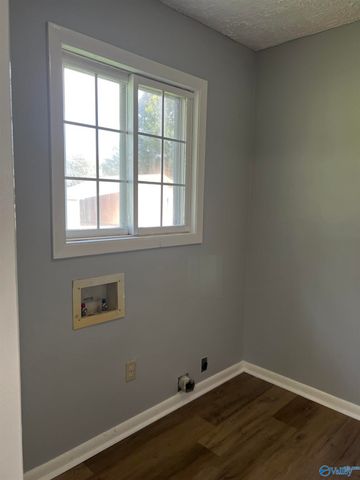 16767 Glaze Road, Athens, AL 35611