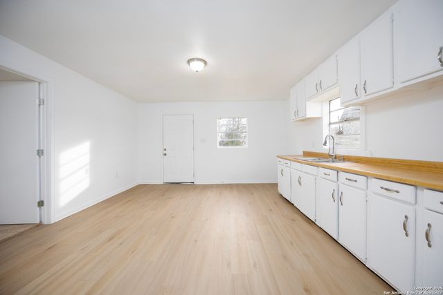 266 IKE ST, San Antonio, TX 78211