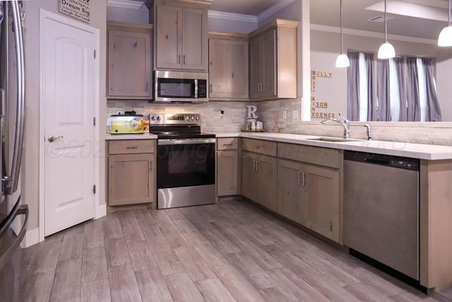 5608 FOX DEN Lane, Amarillo, TX 79108
