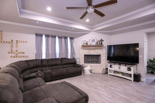 5608 FOX DEN Lane, Amarillo, TX 79108