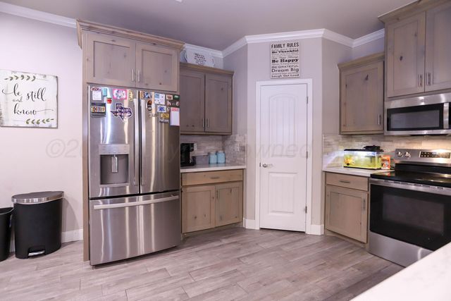 5608 FOX DEN Lane, Amarillo, TX 79108