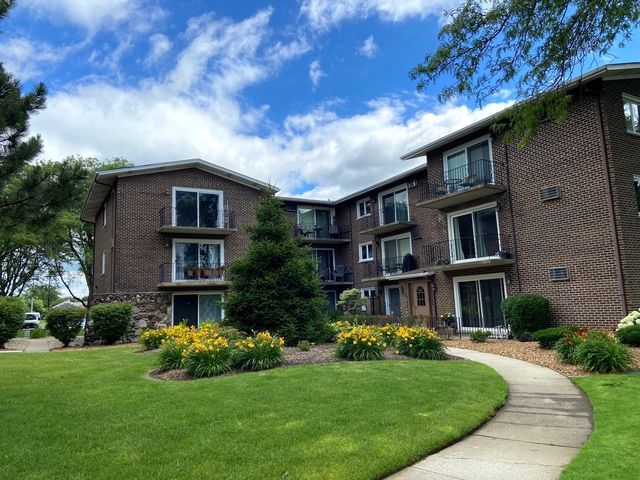 9008 W 140th Street 3A, Orland Park, IL 60462