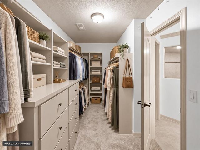 9914 Woodstock Street, Lenexa, KS 66220