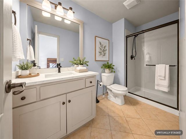 9914 Woodstock Street, Lenexa, KS 66220