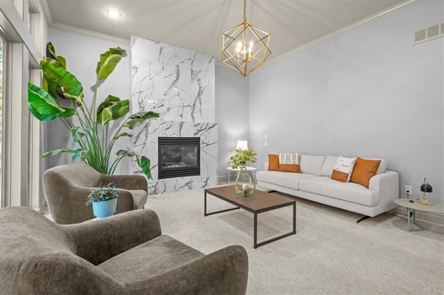 9914 Woodstock Street, Lenexa, KS 66220