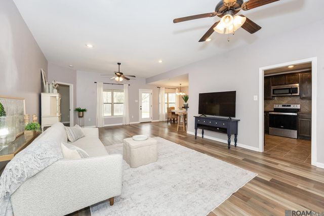 14148 Martinique Dr, Gonzales, LA 70737